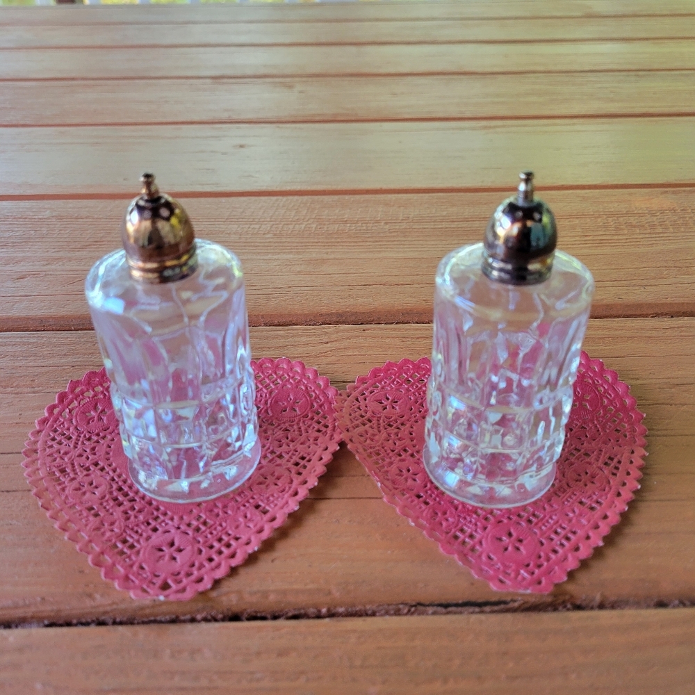 Vintage Leonard Crystal Silver Plate Salt and Pepper Shakers Japan